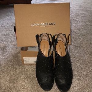 Lucky Brand Bridge Town Open Toed Shoes